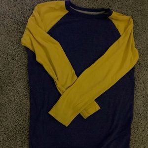 OLD NAVY GREY AND YELLOW LONG SLEEVE KIDS TEE
